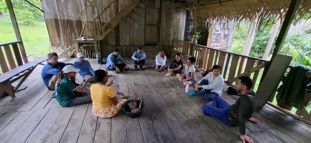 Taller de Cerámica en el Amazonas: Barro y ceniza de Pacharana, una tradición